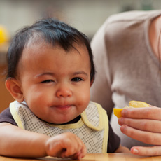 Similac® Newborn Feeding Guide: Adjusting To New Flavours & Textures