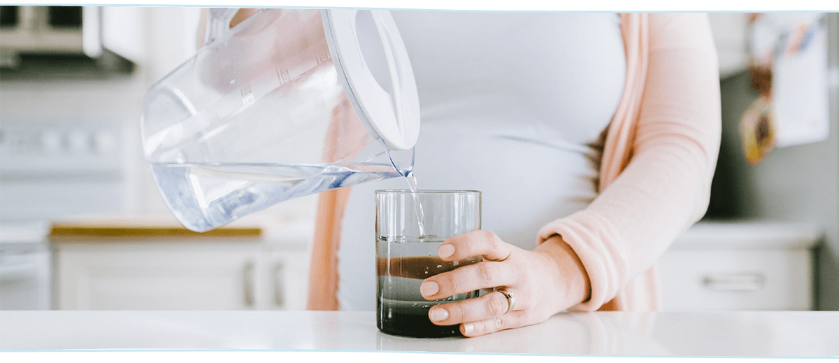 How Much Water Should You Drink When Pregnant | Similac®